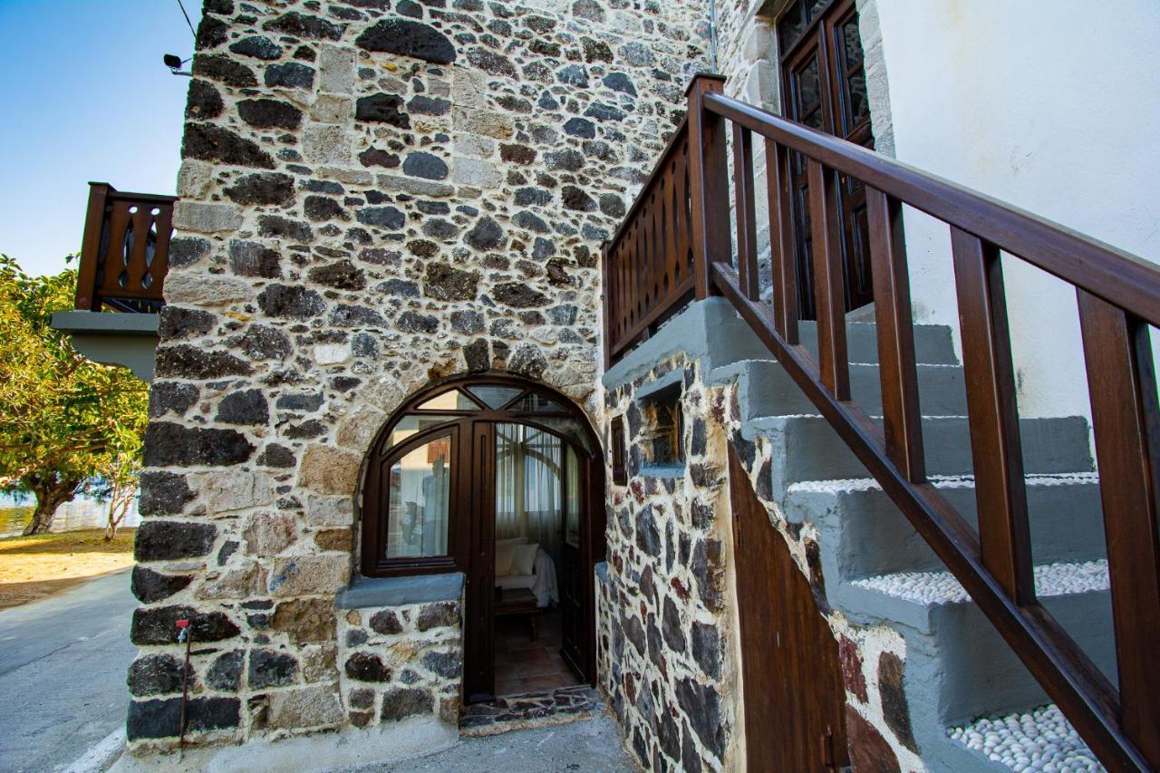 Plousiadi΄S Stone House Skála Exterior foto