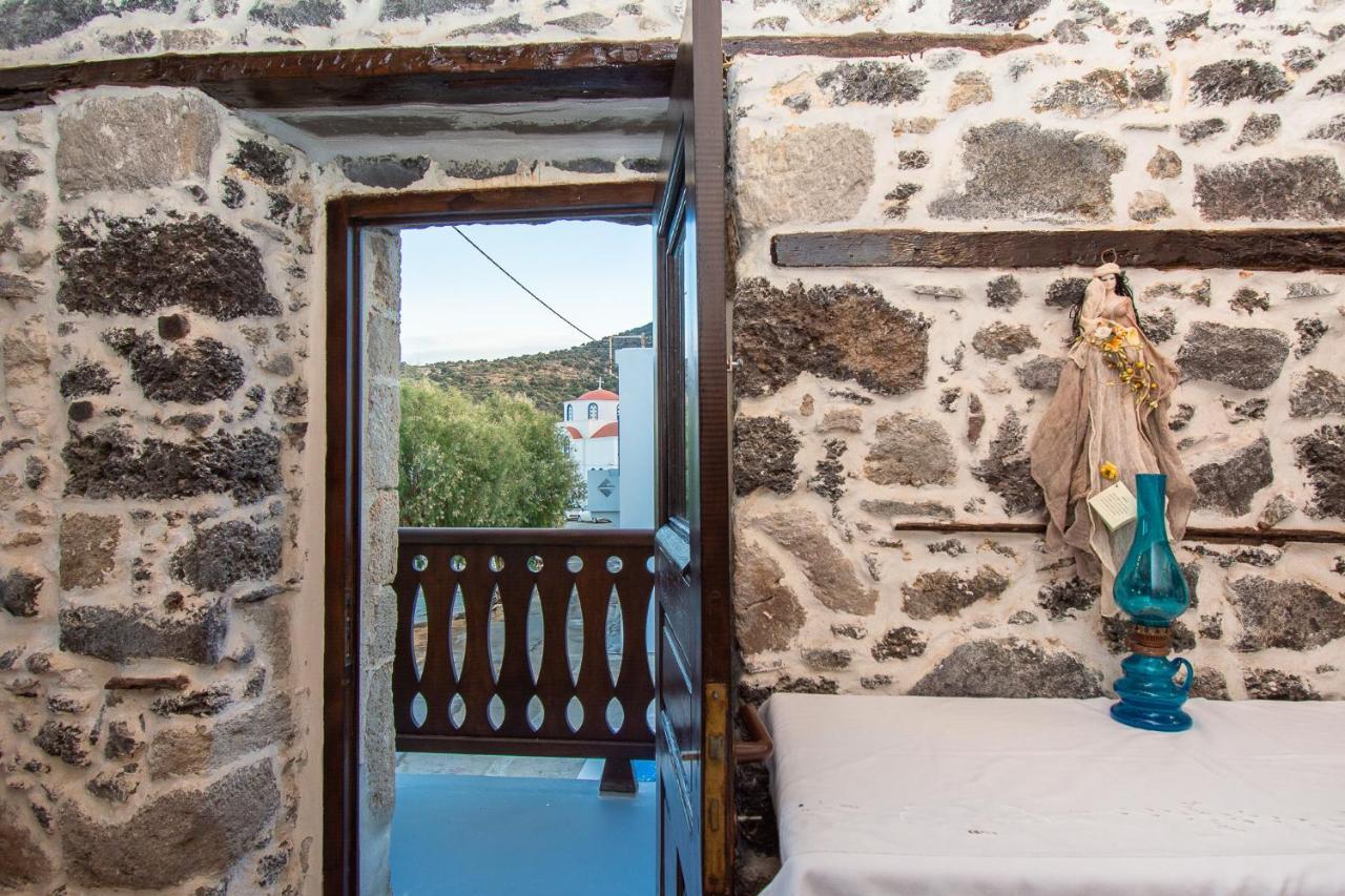 Plousiadi΄S Stone House Skála Exterior foto