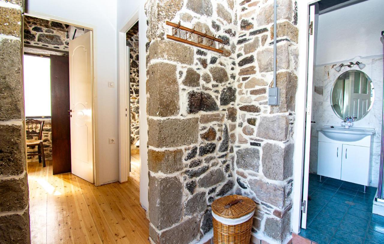 Plousiadi΄S Stone House Skála Exterior foto
