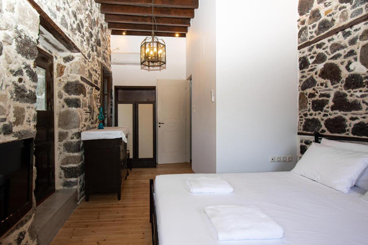 Plousiadi΄S Stone House Skála Exterior foto