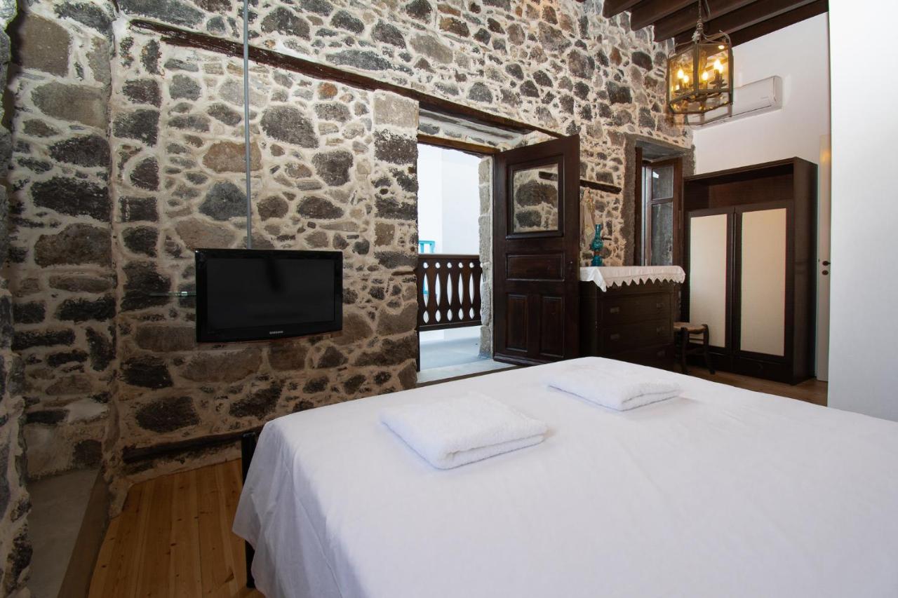 Plousiadi΄S Stone House Skála Exterior foto