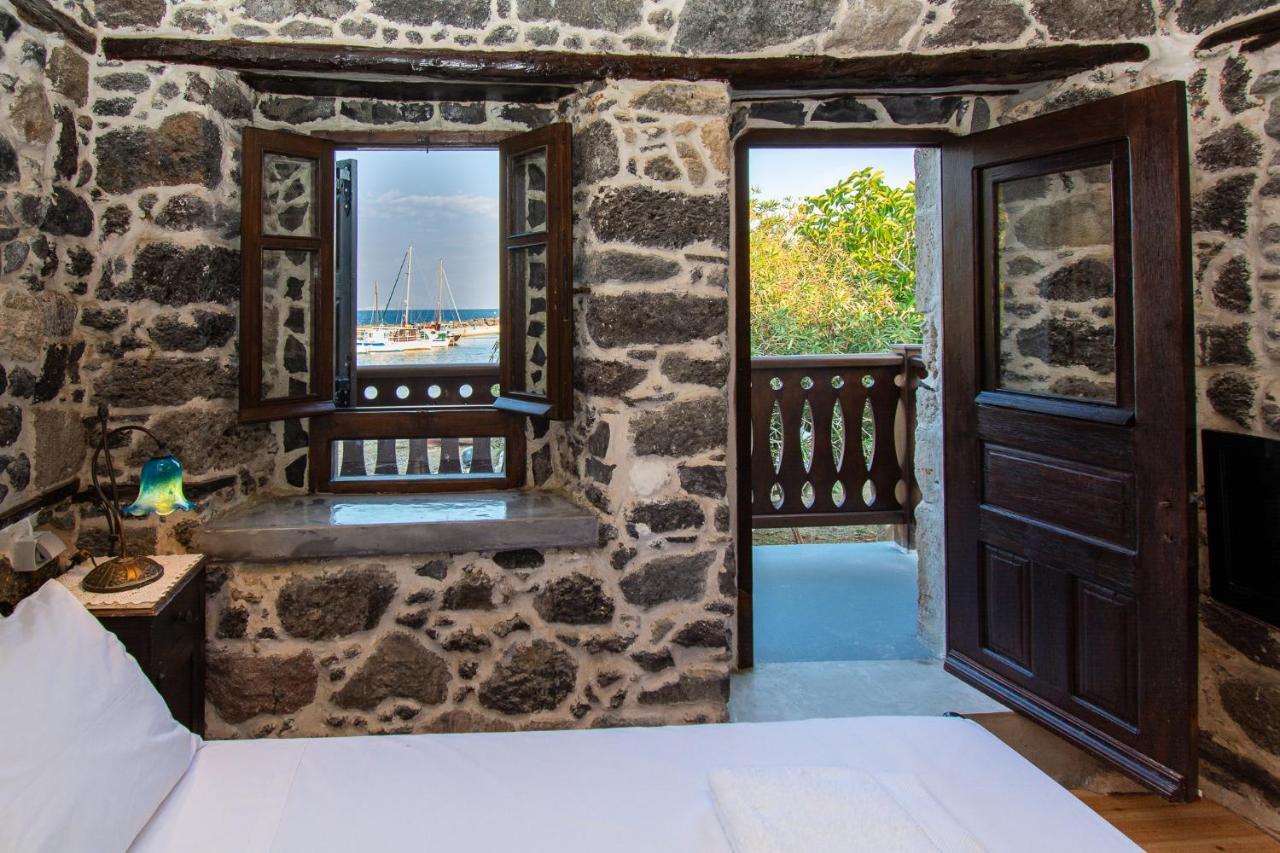 Plousiadi΄S Stone House Skála Exterior foto