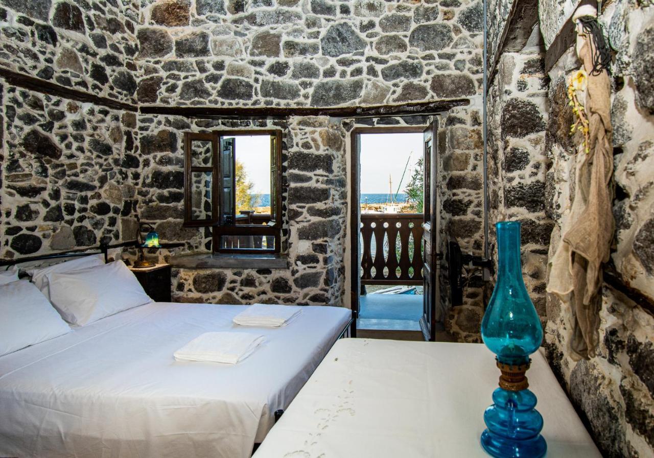 Plousiadi΄S Stone House Skála Exterior foto